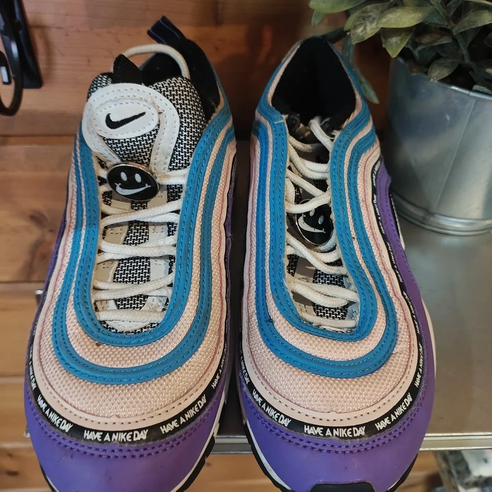 Nike air max